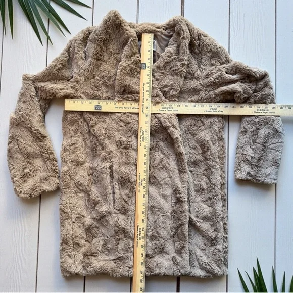 BB Dakota Tucker Wubby Draped Faux Fur Jacket Coat – Tan – Size M – NWT - Picture 9 of 16